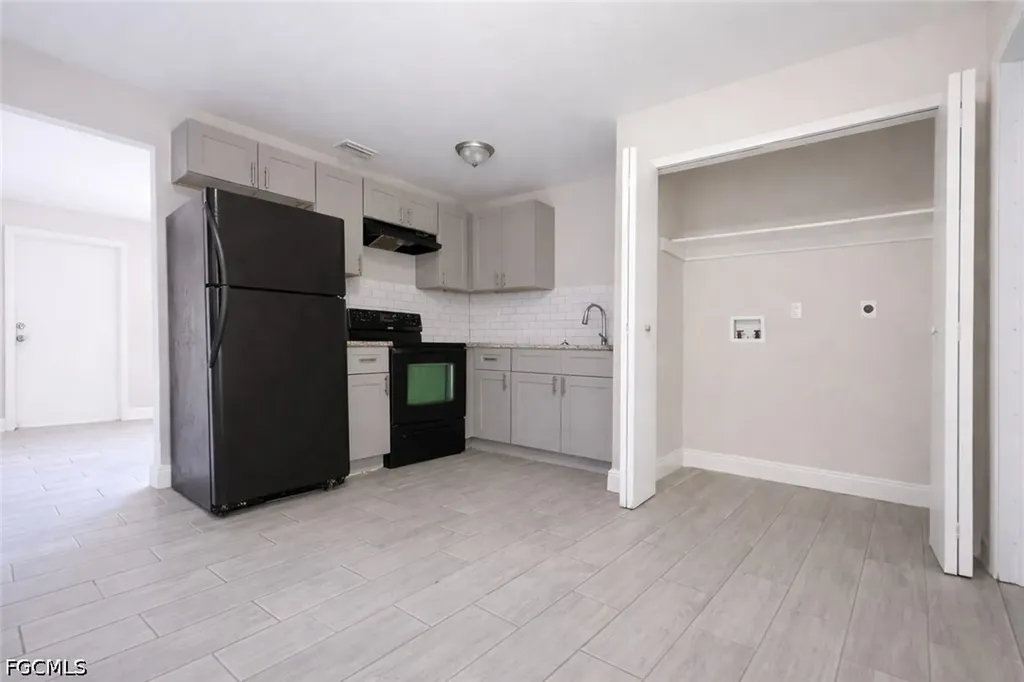 5451 11th Avenue Fort Myers FL 33907