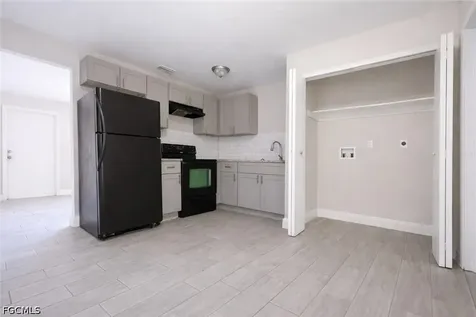 5451 11TH Avenue Fort Myers FL 33907