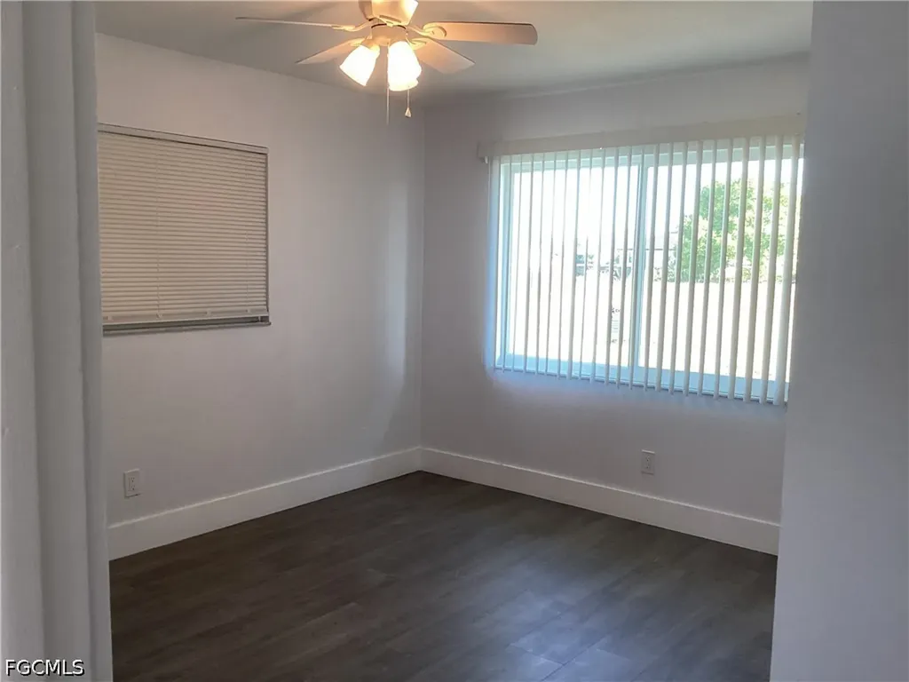 1123 NE 15th Lane Cape Coral FL 33909