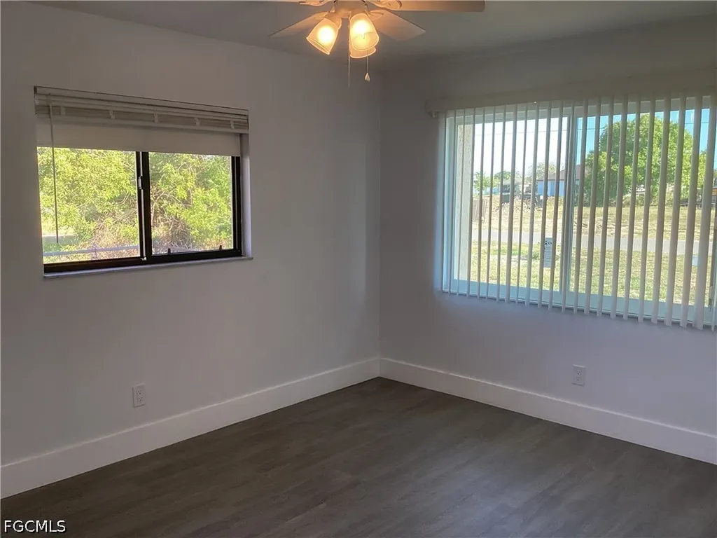 1123 NE 15th Lane Cape Coral FL 33909