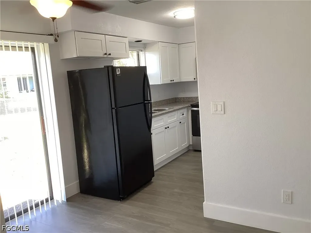1123 NE 15th Lane Cape Coral FL 33909