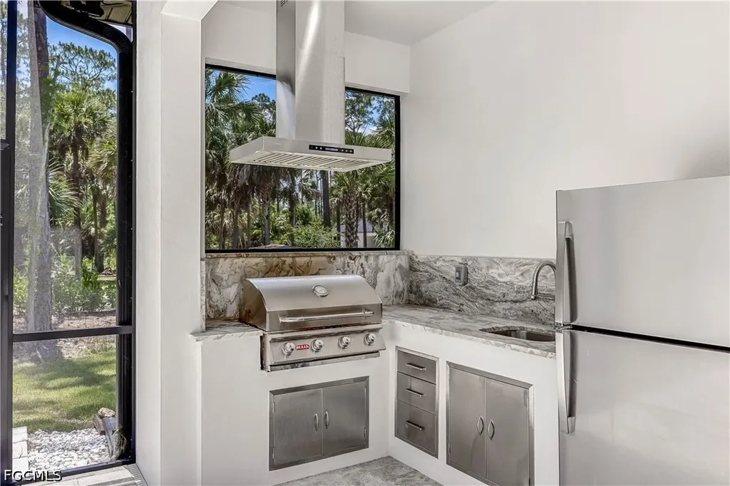4348 6th Avenue SE Naples FL 34117