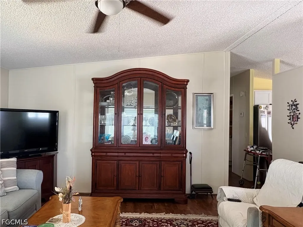 3021 Artesian Lane North Fort Myers FL 33917