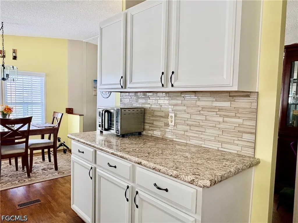 3021 Artesian Lane North Fort Myers FL 33917