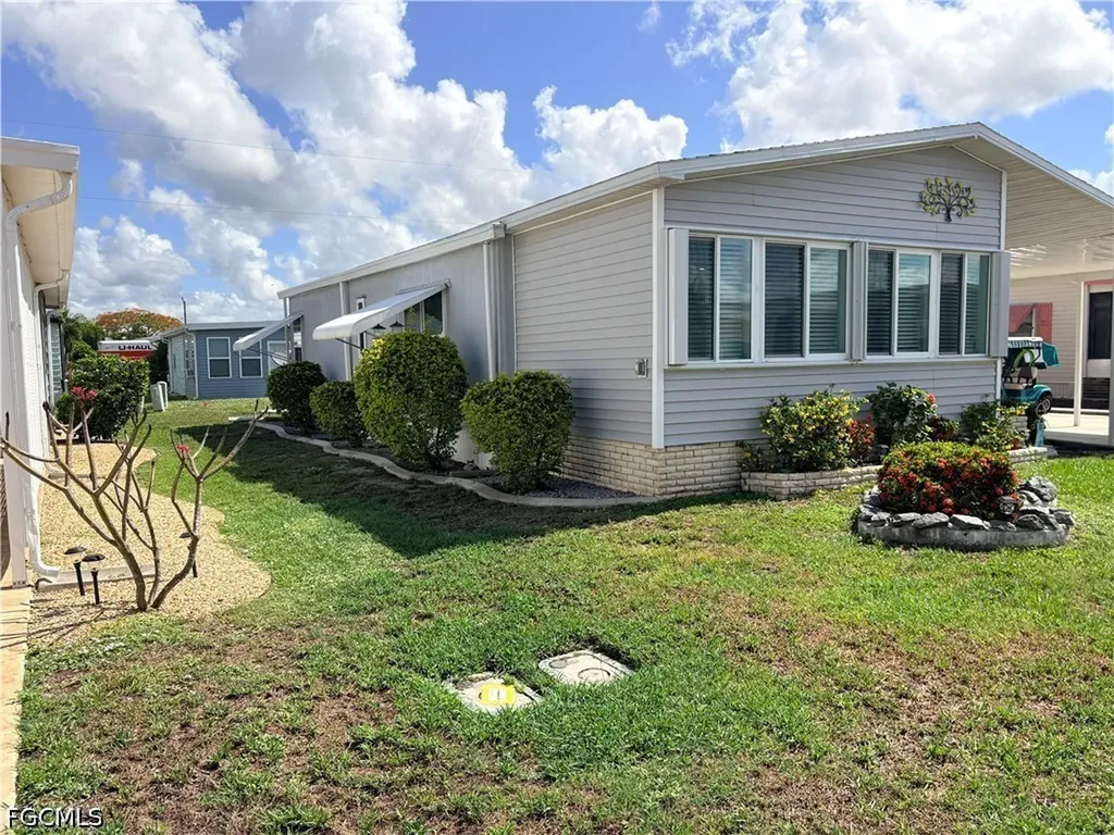 3021 Artesian Lane North Fort Myers FL 33917