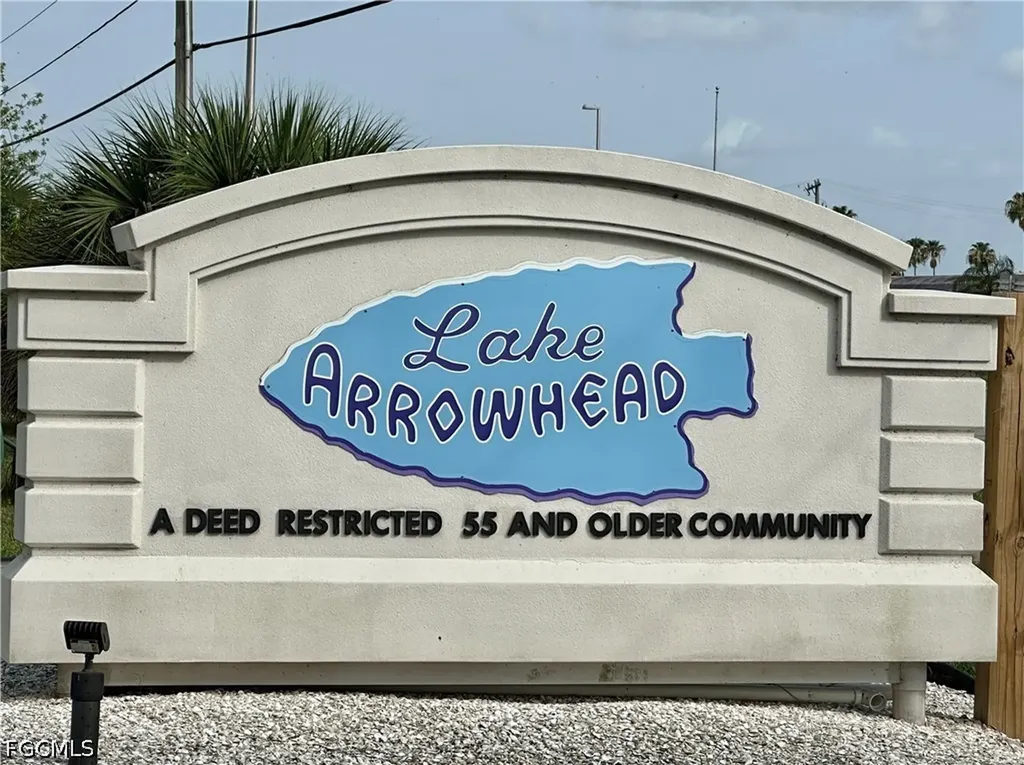 3021 Artesian Lane North Fort Myers FL 33917