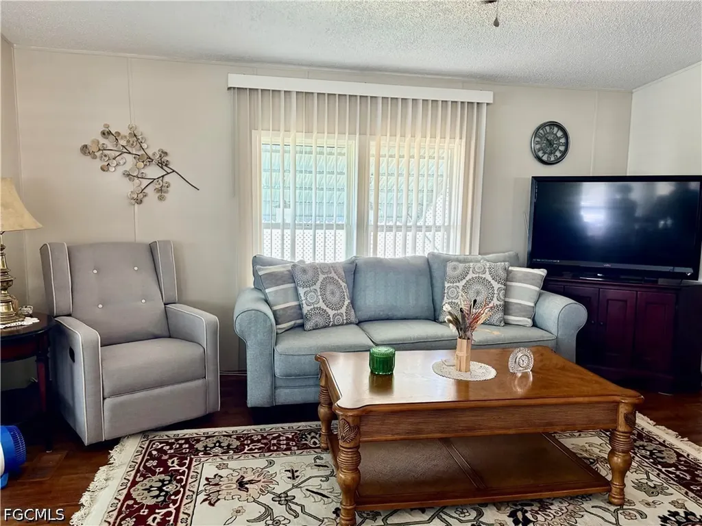 3021 Artesian Lane North Fort Myers FL 33917