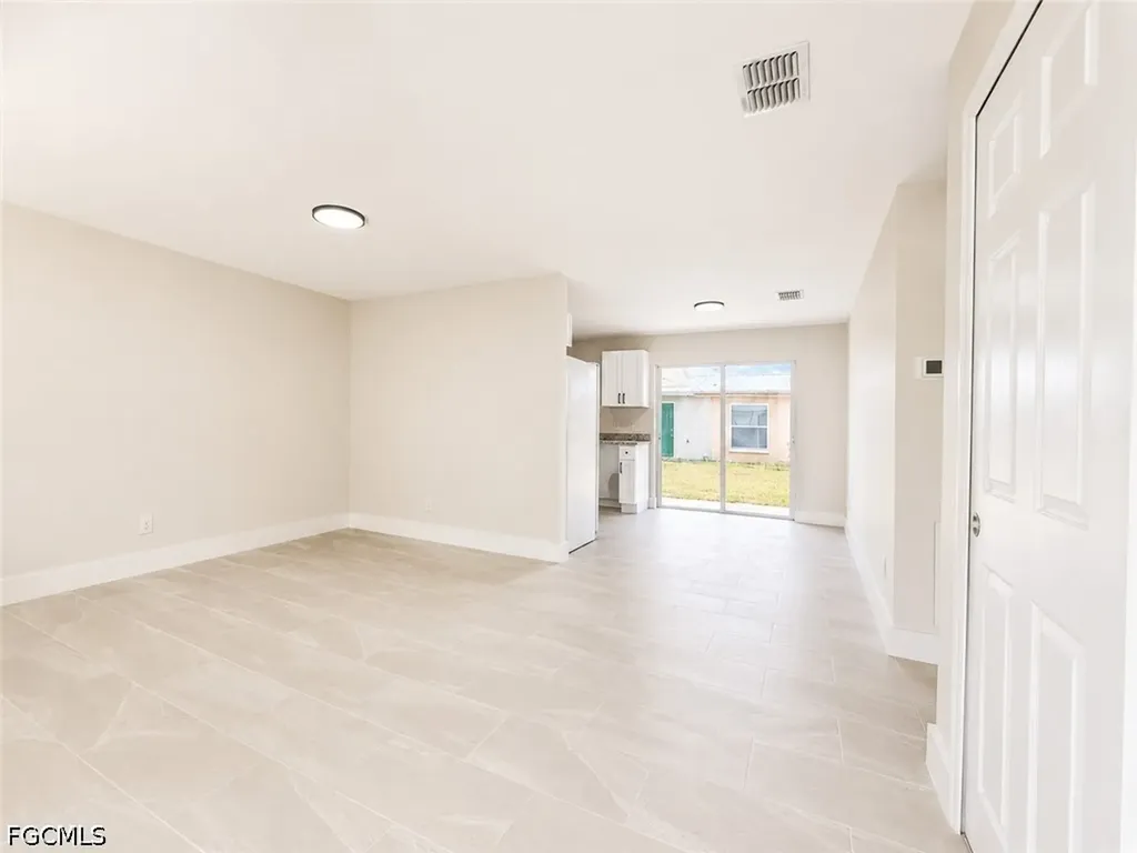 5422 9th Avenue Fort Myers FL 33907