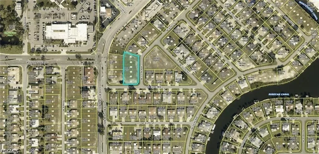 1204 SE 9th Court Cape Coral FL 33990