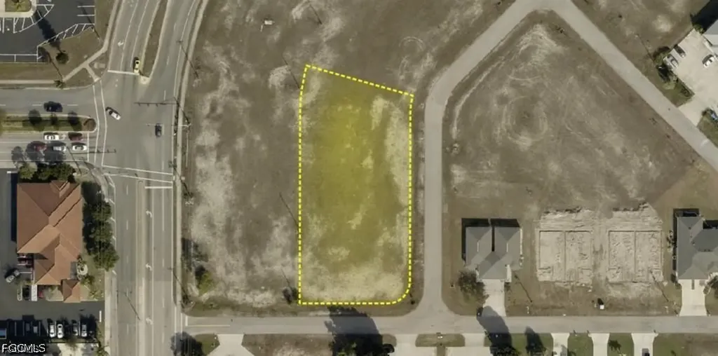 1204 SE 9th Court Cape Coral FL 33990