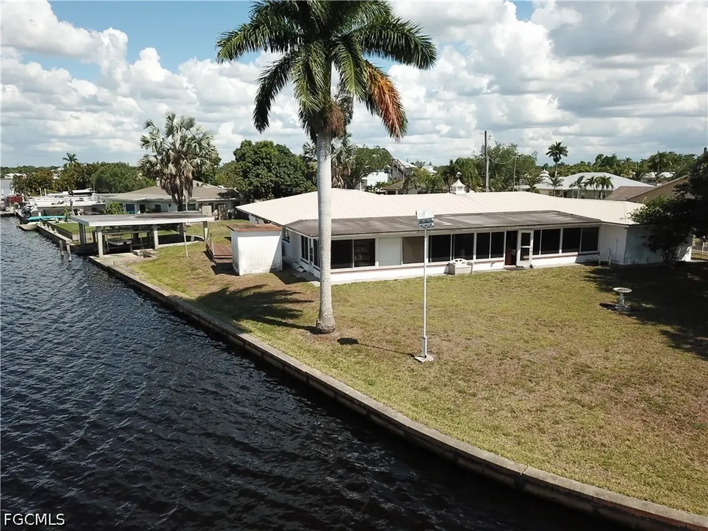 13208 Marquette Boulevard Fort Myers FL 33905