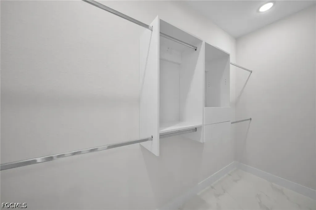 1430 SE 23rd Street Cape Coral FL 33990