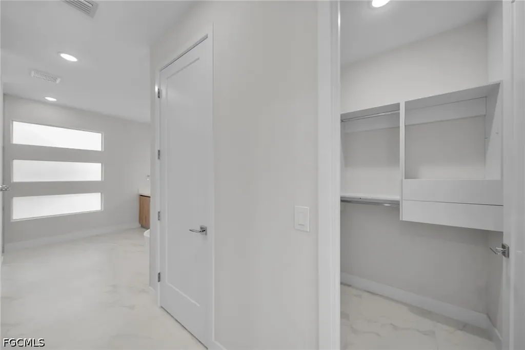 1430 SE 23rd Street Cape Coral FL 33990