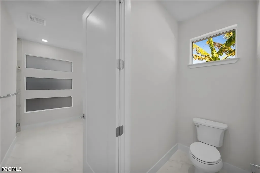1430 SE 23rd Street Cape Coral FL 33990