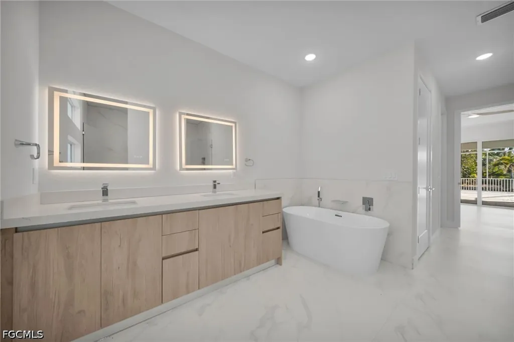 1430 SE 23rd Street Cape Coral FL 33990