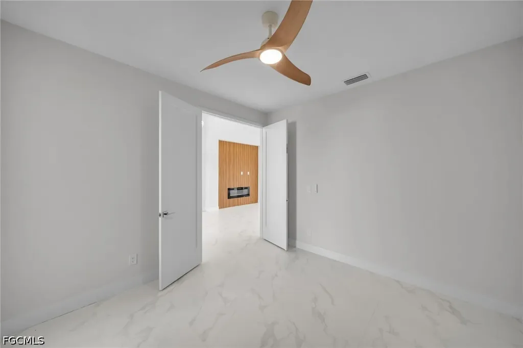 1430 SE 23rd Street Cape Coral FL 33990