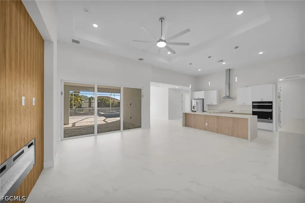 1430 SE 23rd Street Cape Coral FL 33990