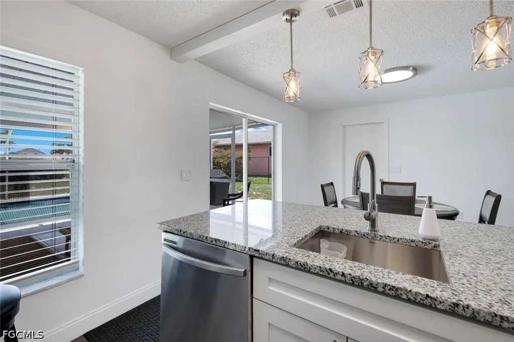 1307 SW 43rd Lane Cape Coral FL 33914