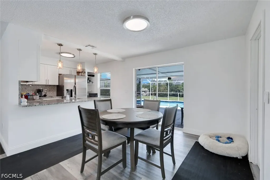 1307 SW 43rd Lane Cape Coral FL 33914