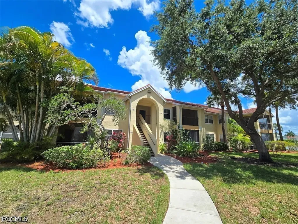 12630 Equestrian Circle Fort Myers FL 33907