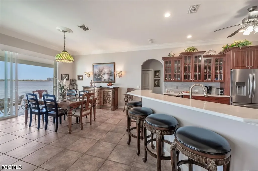 5727 Riverside Drive Cape Coral FL 33904