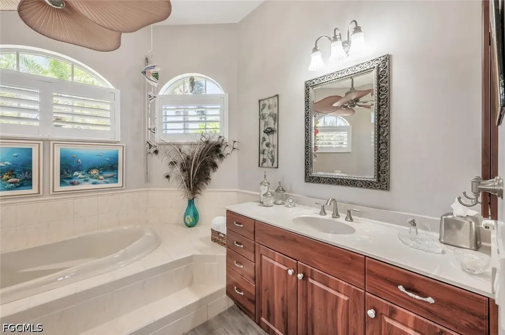 5727 Riverside Drive Cape Coral FL 33904