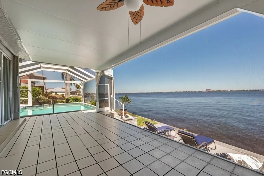 5727 Riverside Drive Cape Coral FL 33904