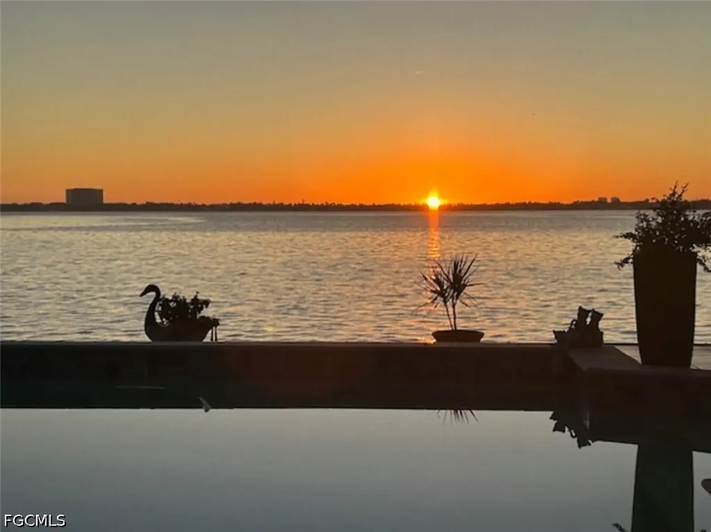 5727 Riverside Drive Cape Coral FL 33904