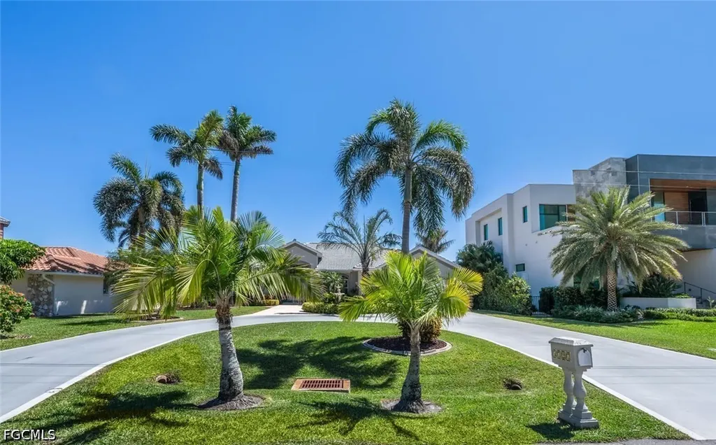 5727 Riverside Drive Cape Coral FL 33904