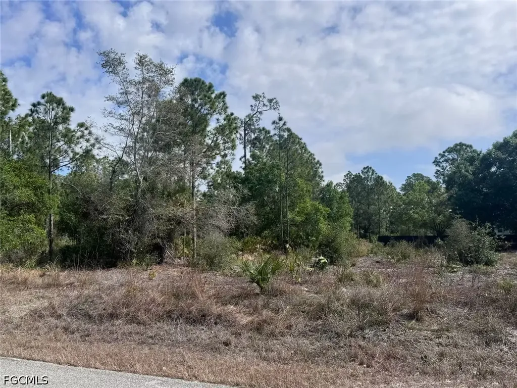 618 Leroy Avenue Lehigh Acres FL 33972