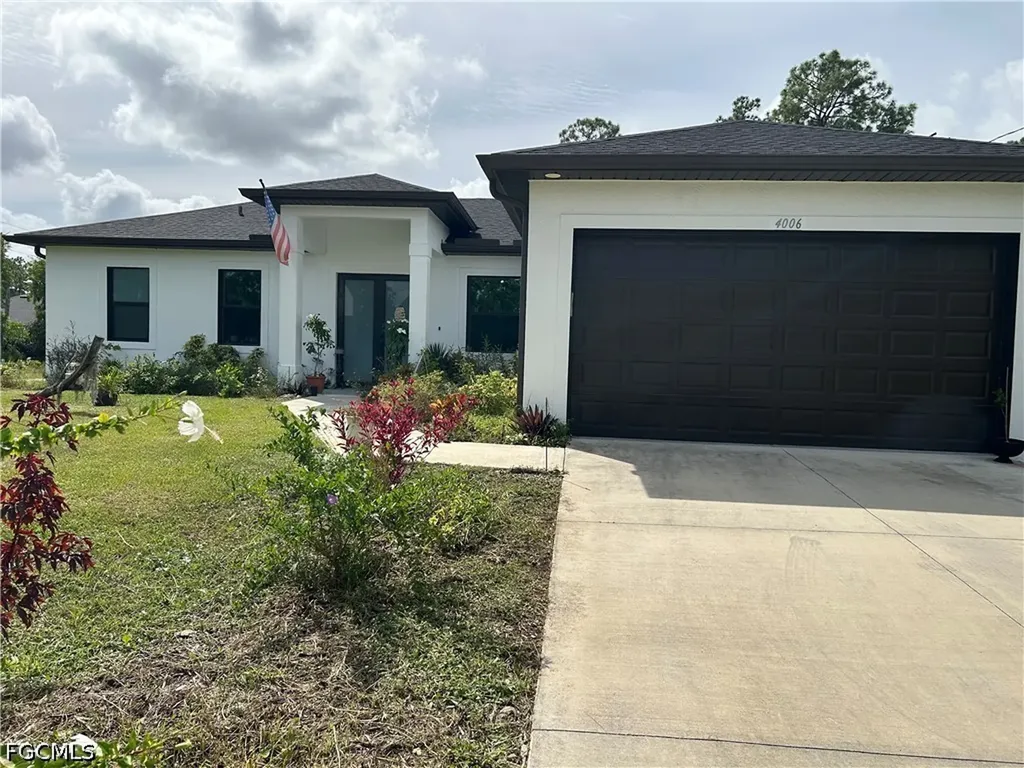 4006 E 2nd Street Lehigh Acres FL 33936