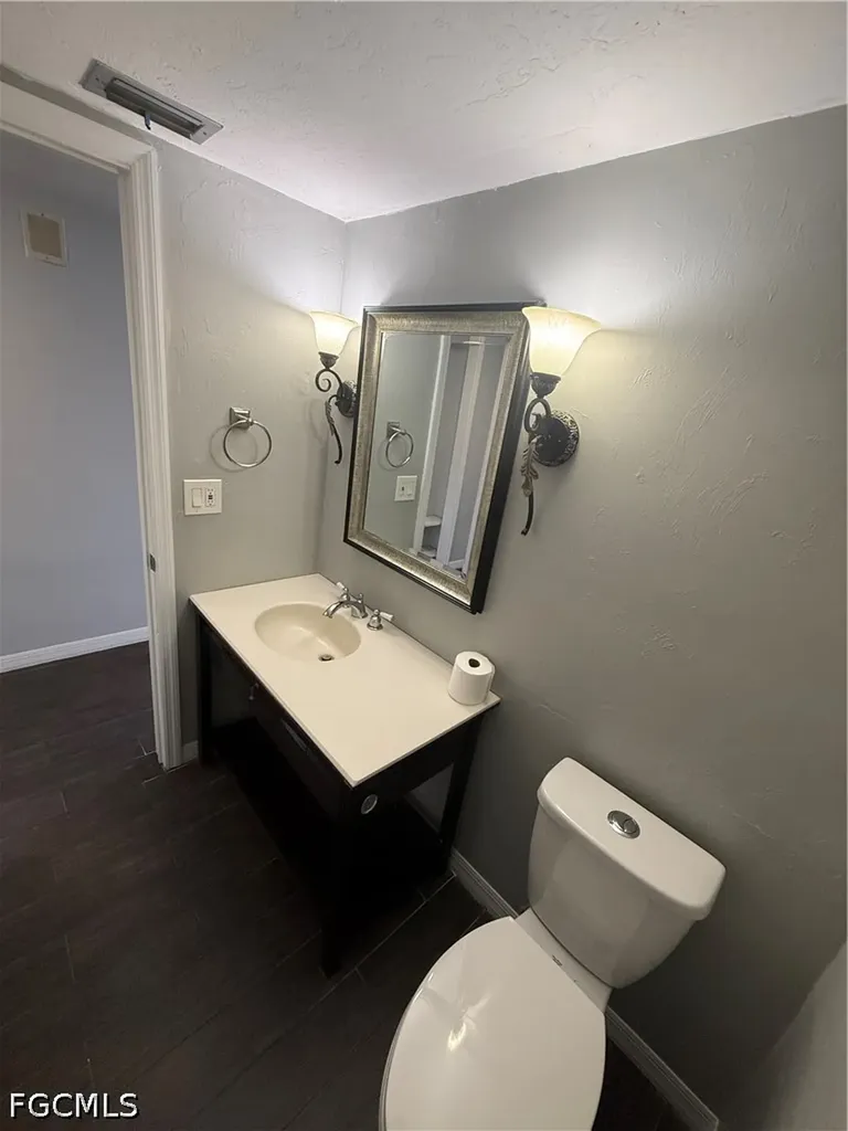 5917 Littlestone Court North Fort Myers FL 33903