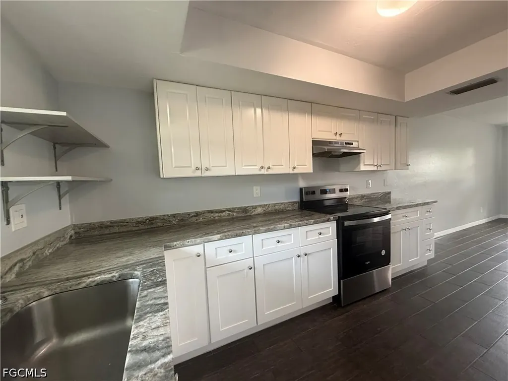 5917 Littlestone Court North Fort Myers FL 33903