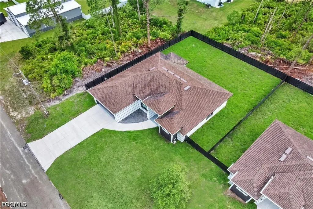 1047 Merry Street E Lehigh Acres FL 33974