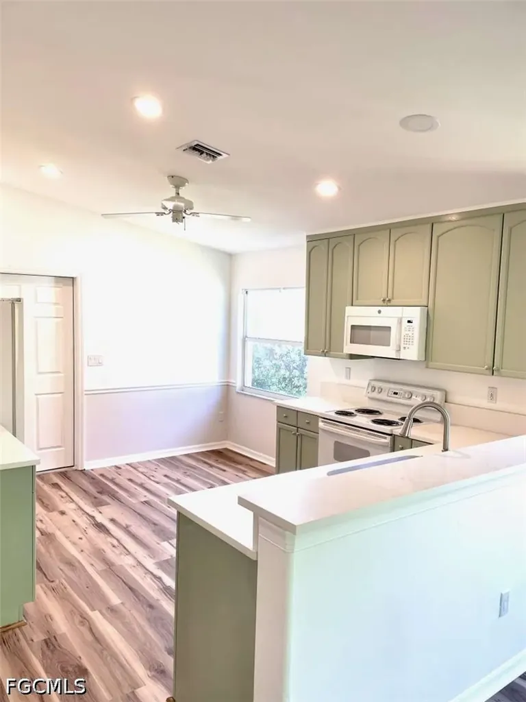 7588 Cameron Circle Fort Myers FL 33912