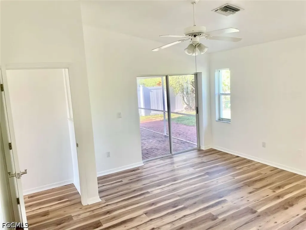 7588 Cameron Circle Fort Myers FL 33912