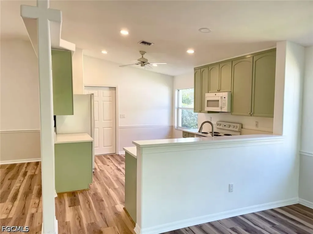 7588 Cameron Circle Fort Myers FL 33912