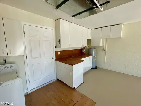 7588 Cameron Circle Fort Myers FL 33912