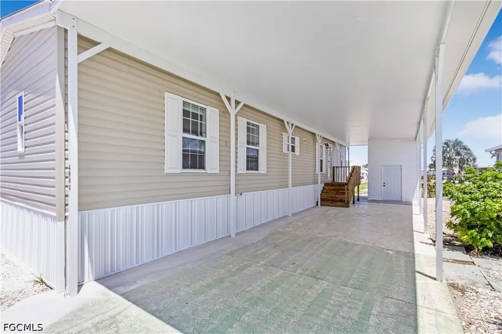 4944 Porky Lane St. James City FL 33956