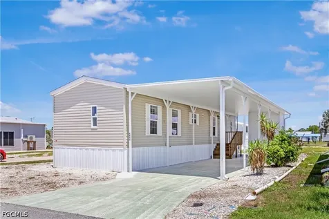4944 Porky Lane ST. James City FL 33956