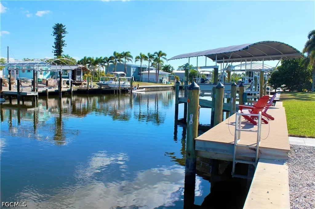 2744 Sanderling Court St. James City FL 33956