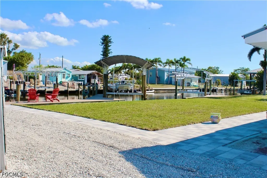 2744 Sanderling Court St. James City FL 33956
