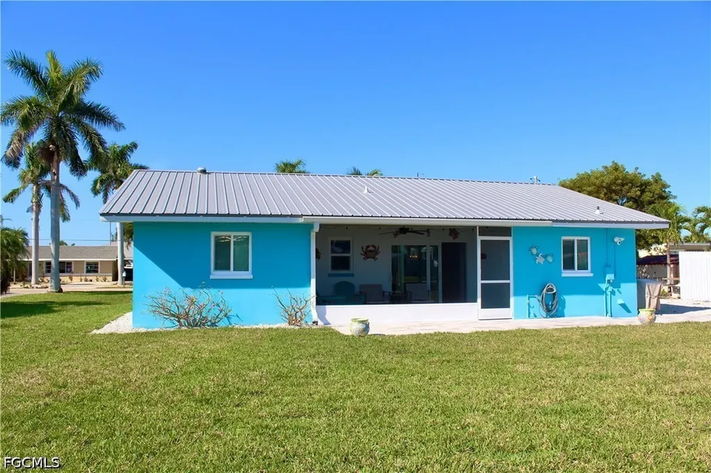 2744 Sanderling Court St. James City FL 33956