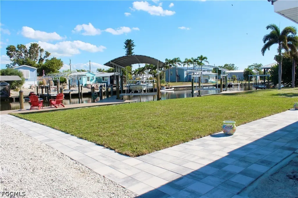 2744 Sanderling Court St. James City FL 33956