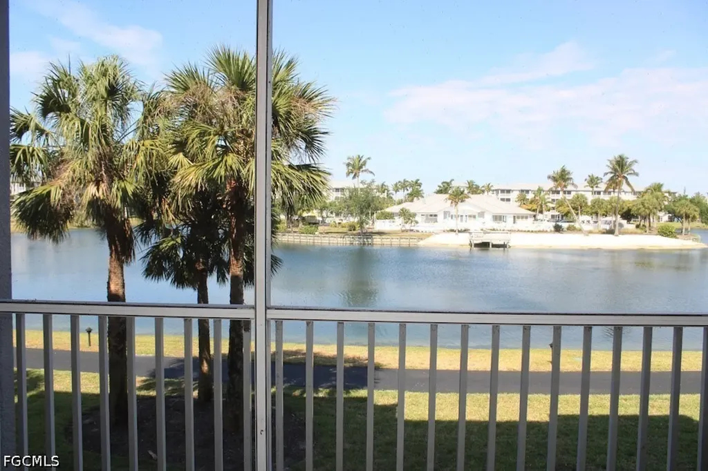 16625 Lake Circle Drive Fort Myers FL 33908