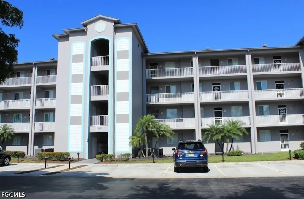 16625 Lake Circle Drive Fort Myers FL 33908