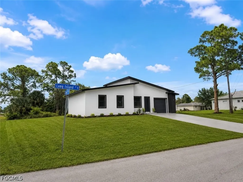 703 Long Island Street E Lehigh Acres FL 33974