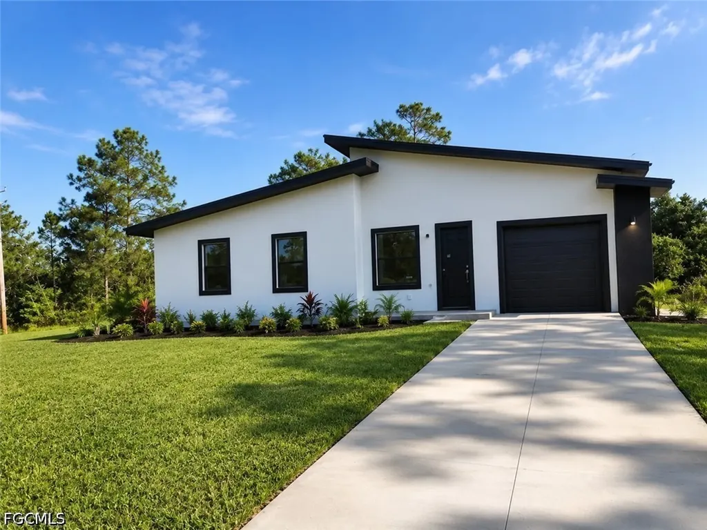 703 Long Island Street E Lehigh Acres FL 33974