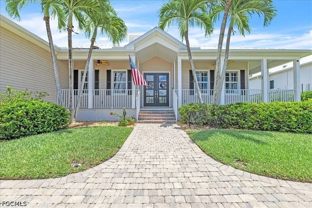 6050 Tidewater Island Circle Fort Myers FL 33908