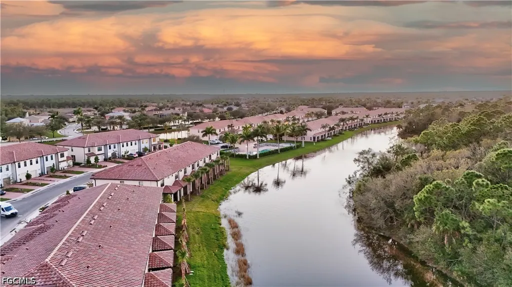 1424 Weeping Willow Court Cape Coral FL 33909